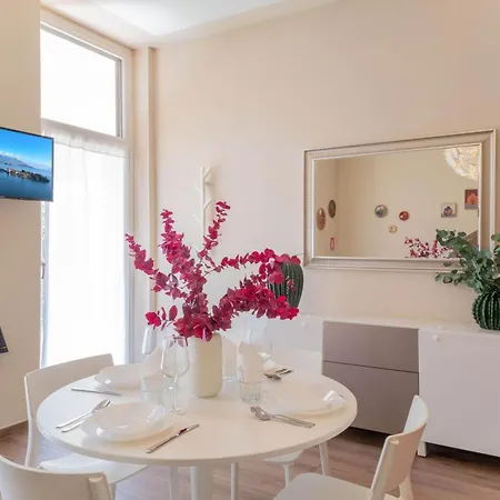 Casa Margherita Tra Charme E Apartment *