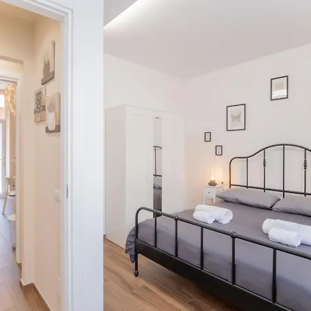 Casa Margherita Tra Charme E Malpensa Self-check-in